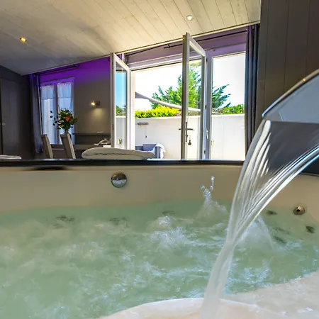 Hotell Elegance 4*