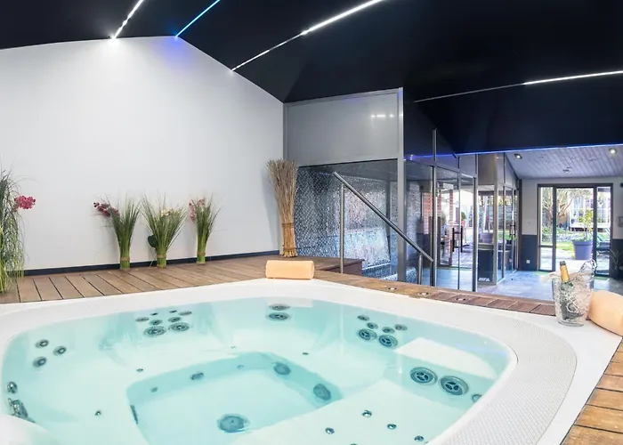 Elegance Suites Hotel 4* Le Bois-Plage-en-Re