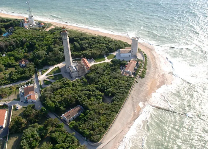 Hotel Elegance Suites Hotel