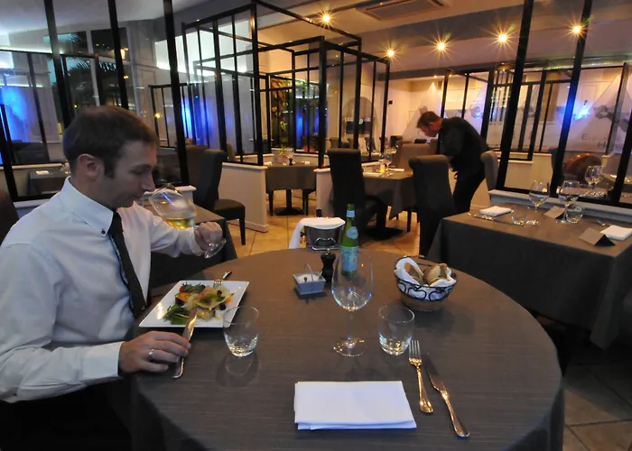 Elegance Suites Hotel Hotel 4*